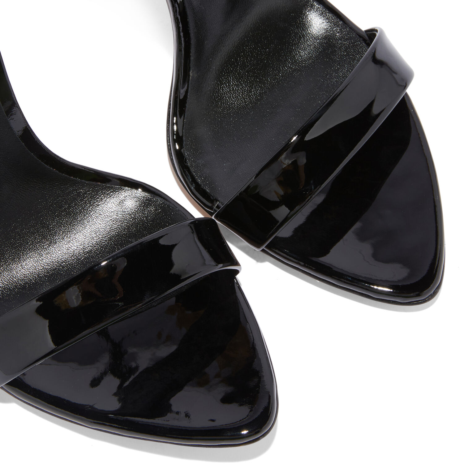 Scarlet Sandals Sandals in Black for Women |