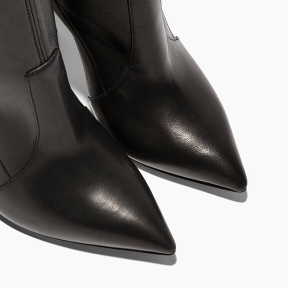 Casadei بوت بليد الجلدي فوق الركبة أسود 1T000D125TT0238 Casadei بوت بليد الجلدي فوق الركبة أسود 1T000D125TT0238