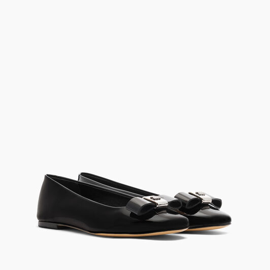 Casadei Patent Leather Ballet Flats Black 1A274Y0101C2623