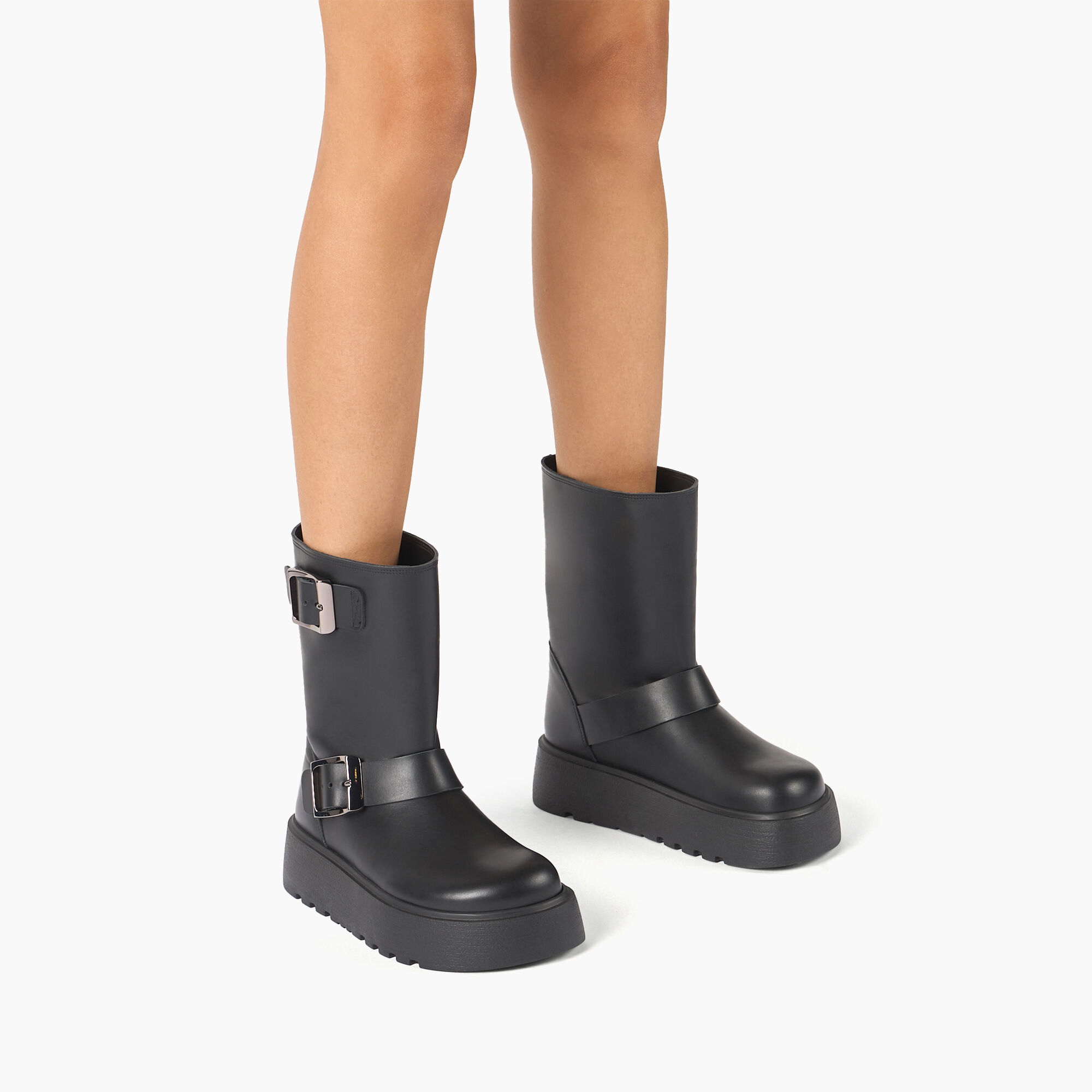 Casadei Ale Leather Ankle Boots Black 2R481Y040NC1108