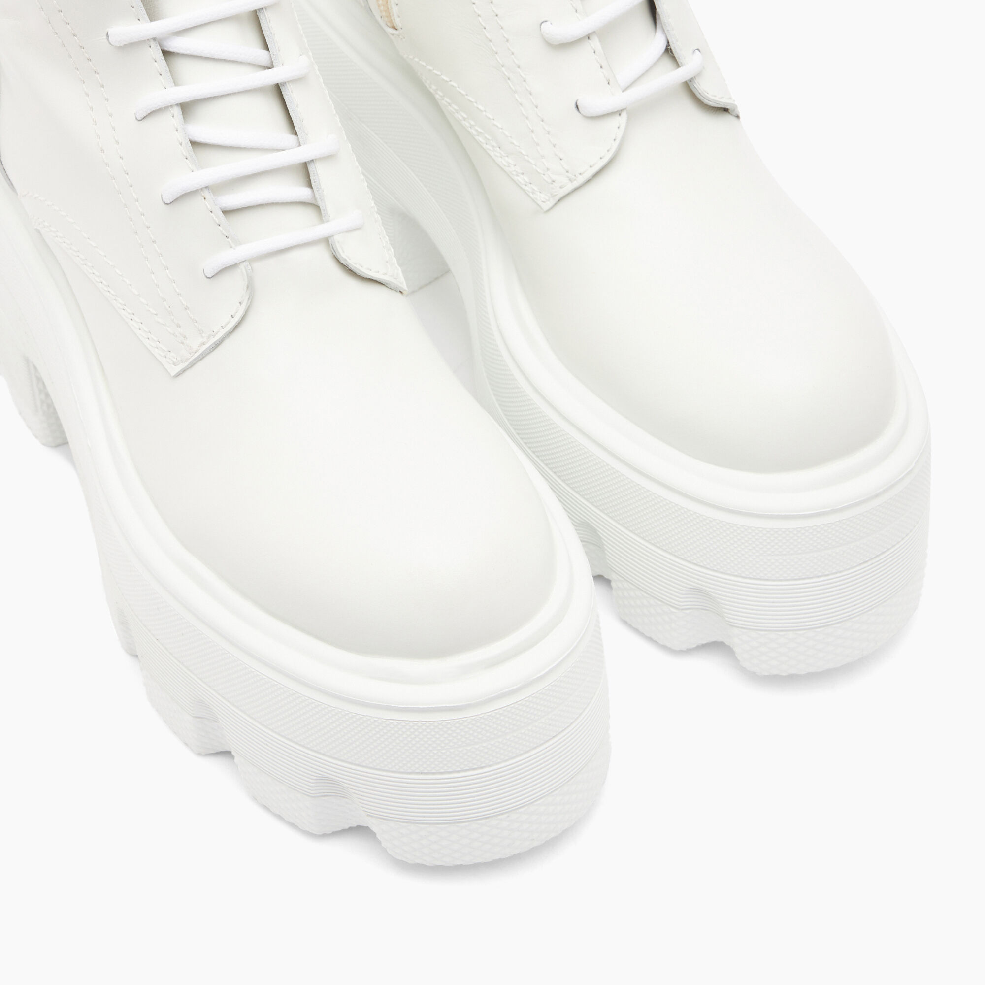 Casadei Maxxxi Leather White 2R360Z0701C1511