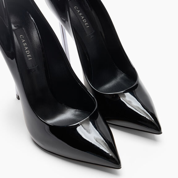 Casadei حذاء بكعب بليد من الجلد اللامع أسود 1F916W120MC1444