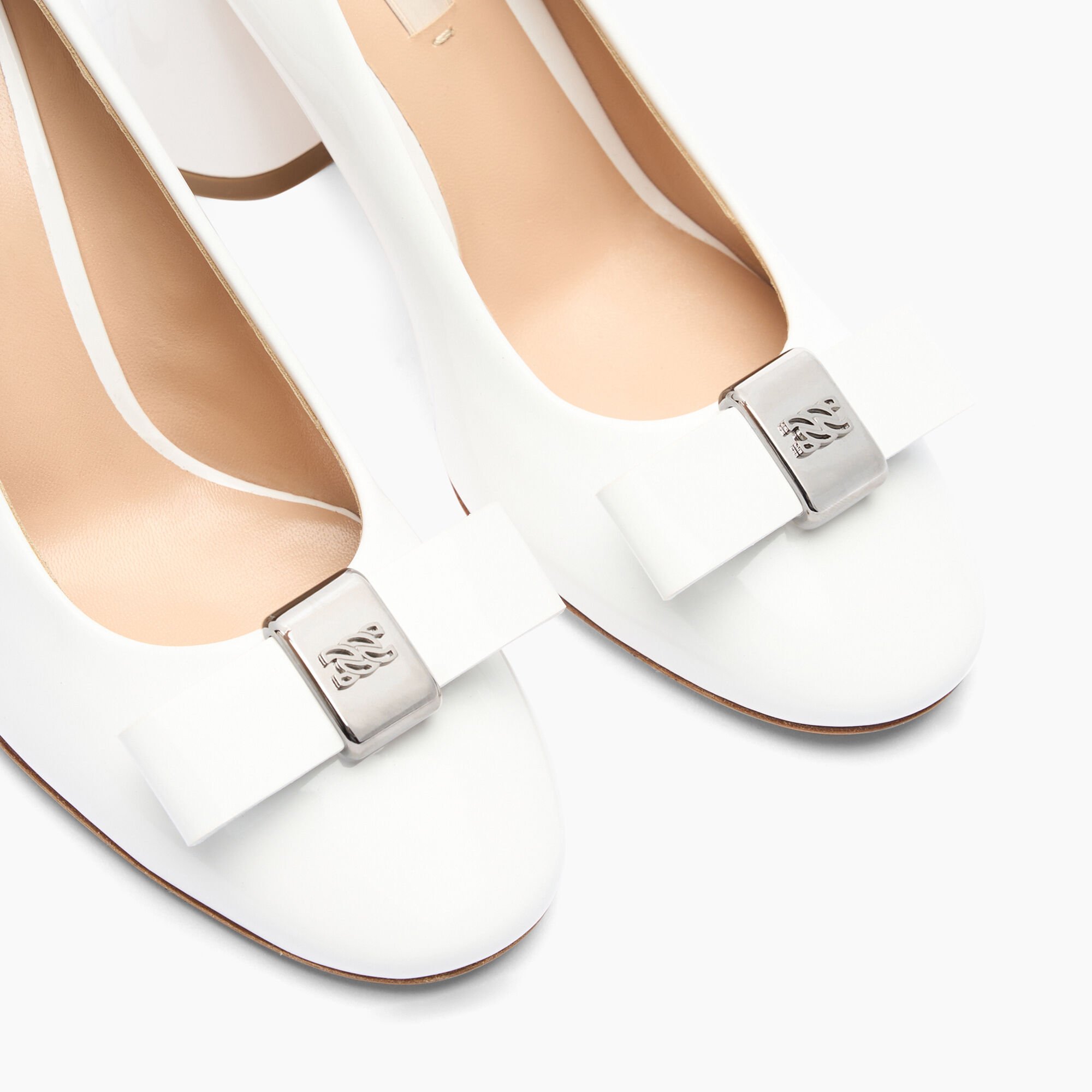 Casadei Cleo Patent Leather Pumps White 1F996J0801C2623