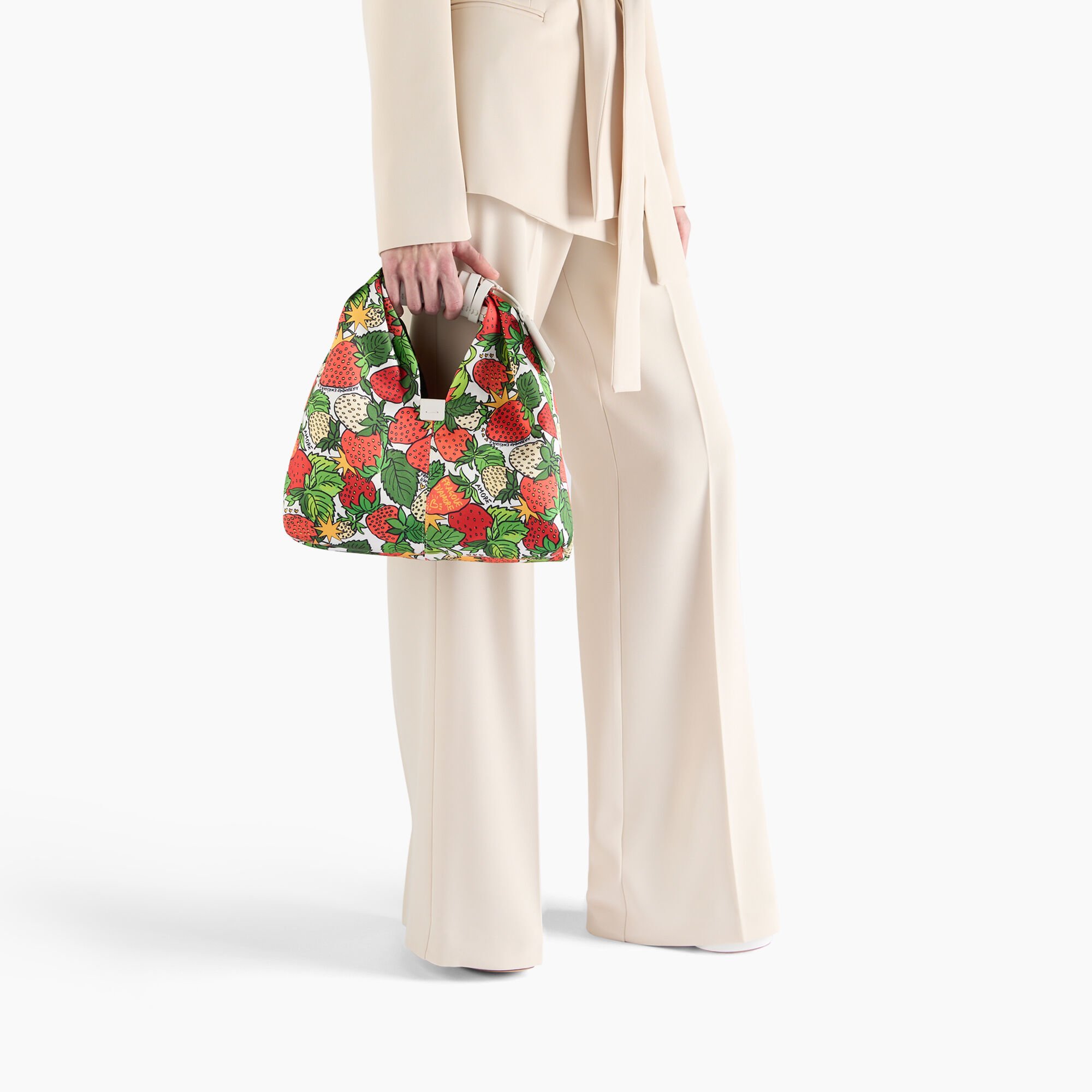 Casadei Casadei x Enriquez Bag Fragole Enriquez 3W495B0000FRAEN Casadei Casadei x Enriquez Bag Fragole Enriquez 3W495B0000FRAEN