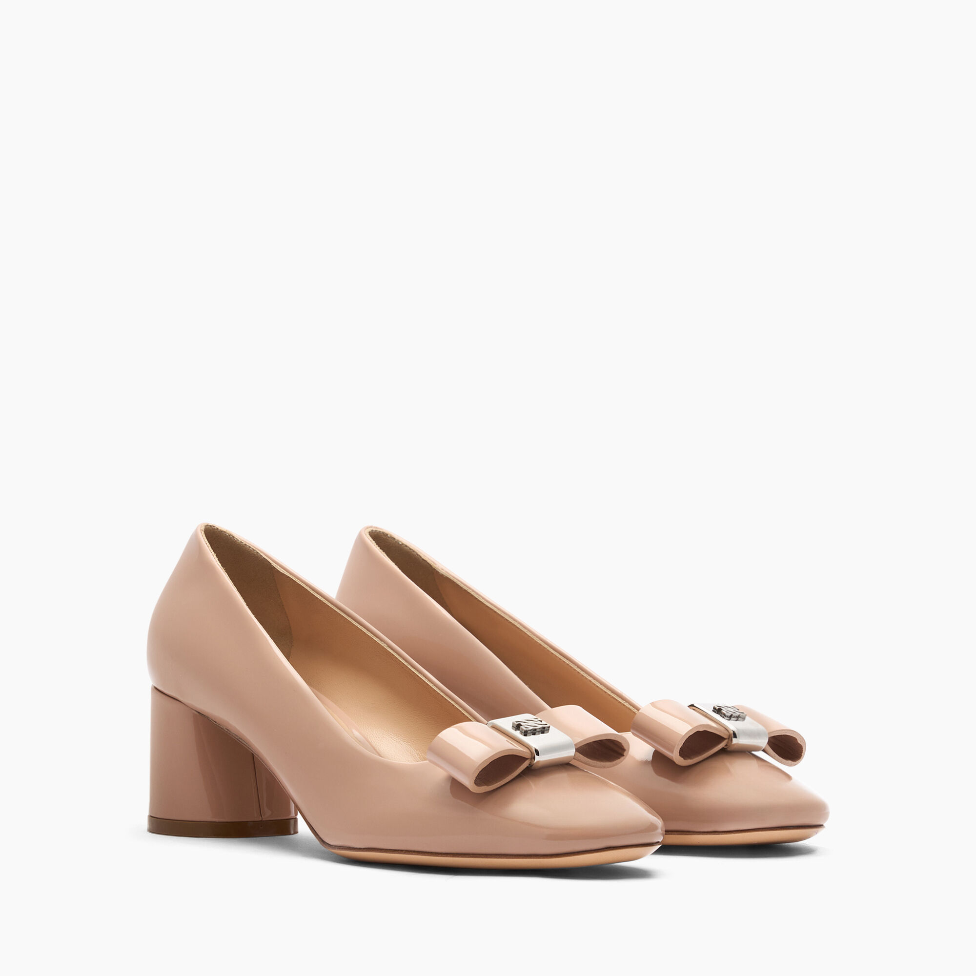 Casadei Cleo Patent Leather Pumps Sand 1F984Y0501C2623