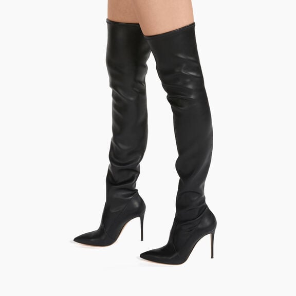 Casadei بوت جوليا فوق الركبة أسود 1T012Z1001NEONA Casadei بوت جوليا فوق الركبة أسود 1T012Z1001NEONA