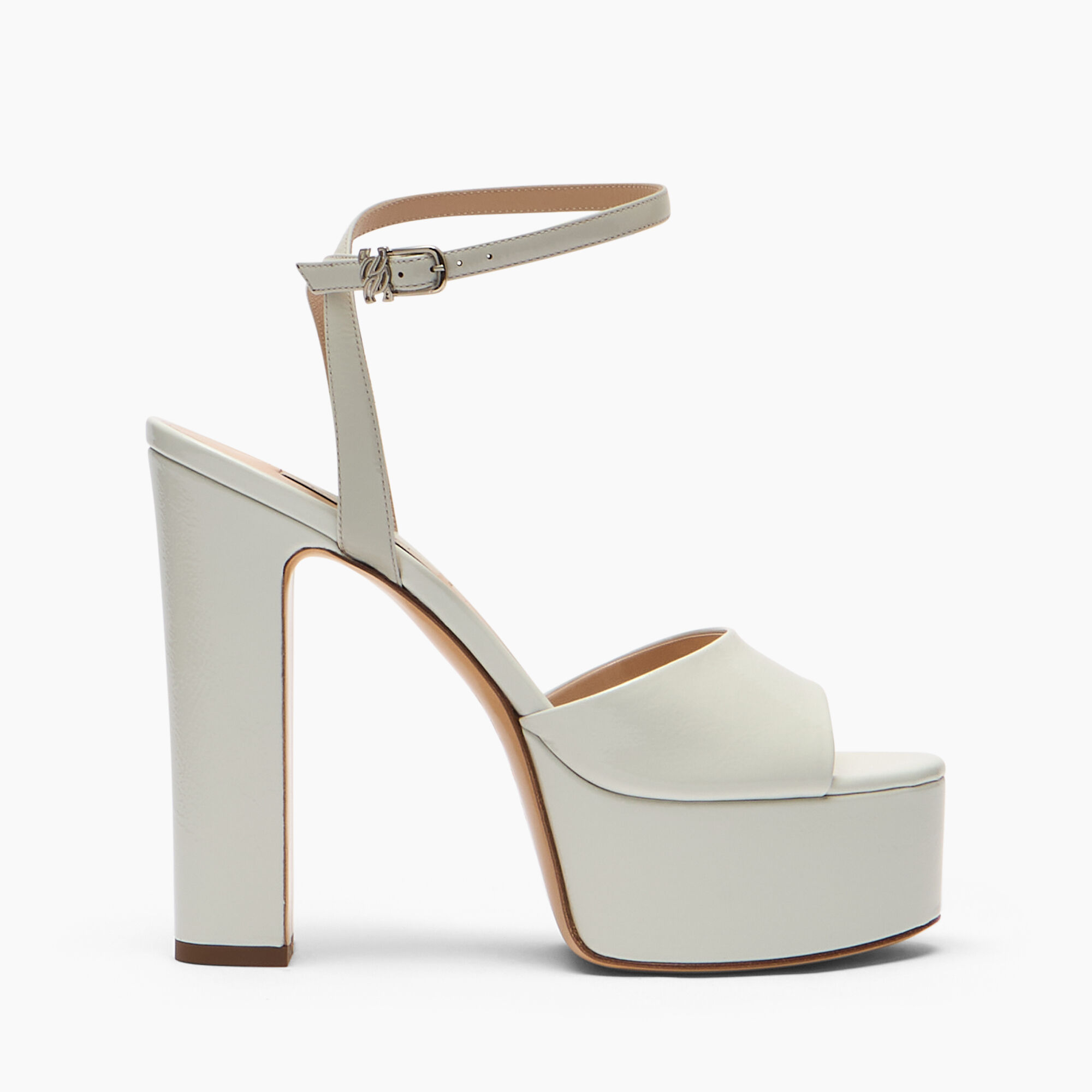 Patty Platform Dream Lac Sandal in Offwhite for Women | Casadei®