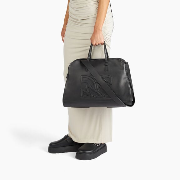 Casadei Park Avenue Bag  Black 3W458J0000PKAVN