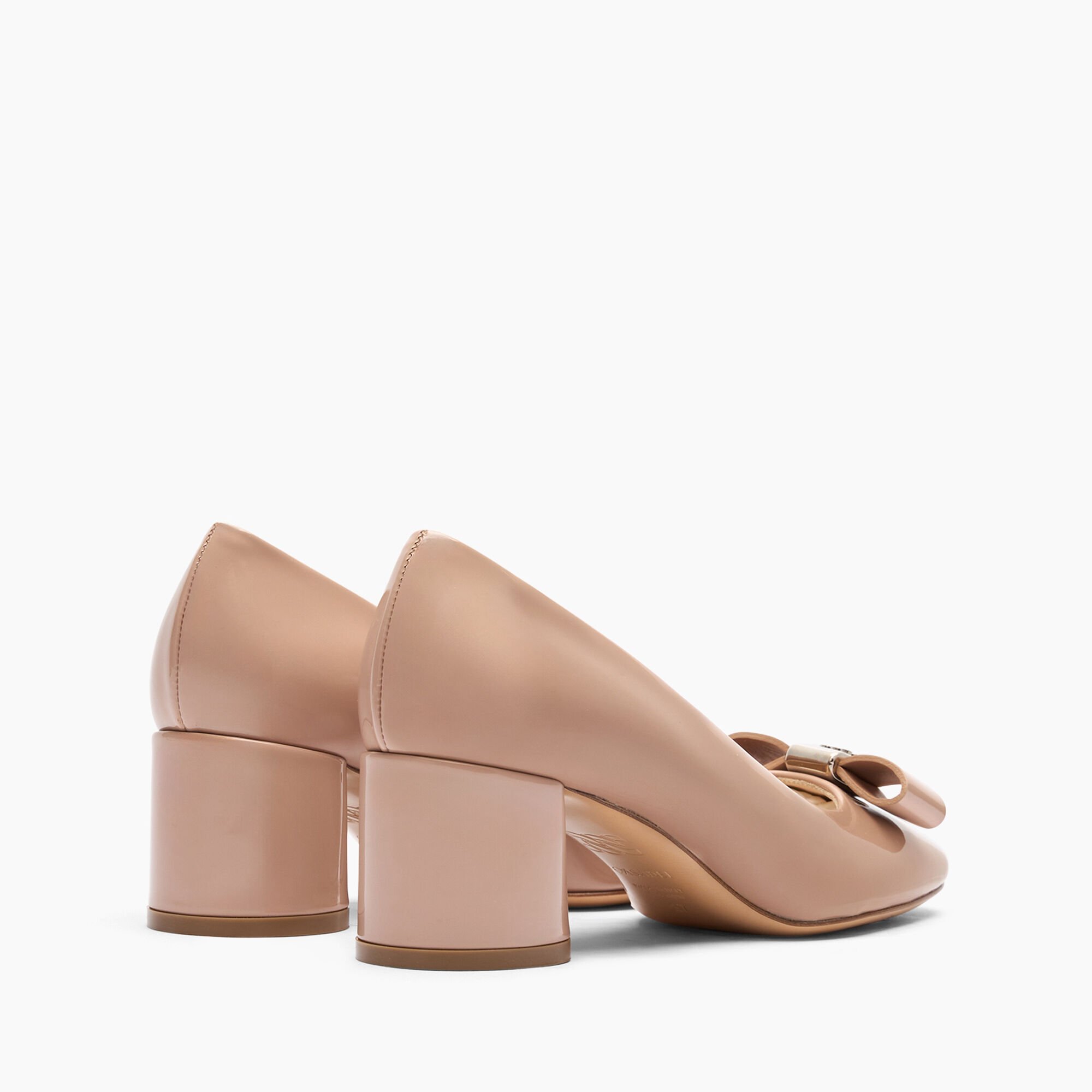 Casadei Cleo Patent Leather Pumps Sand 1F984Y0501C2623
