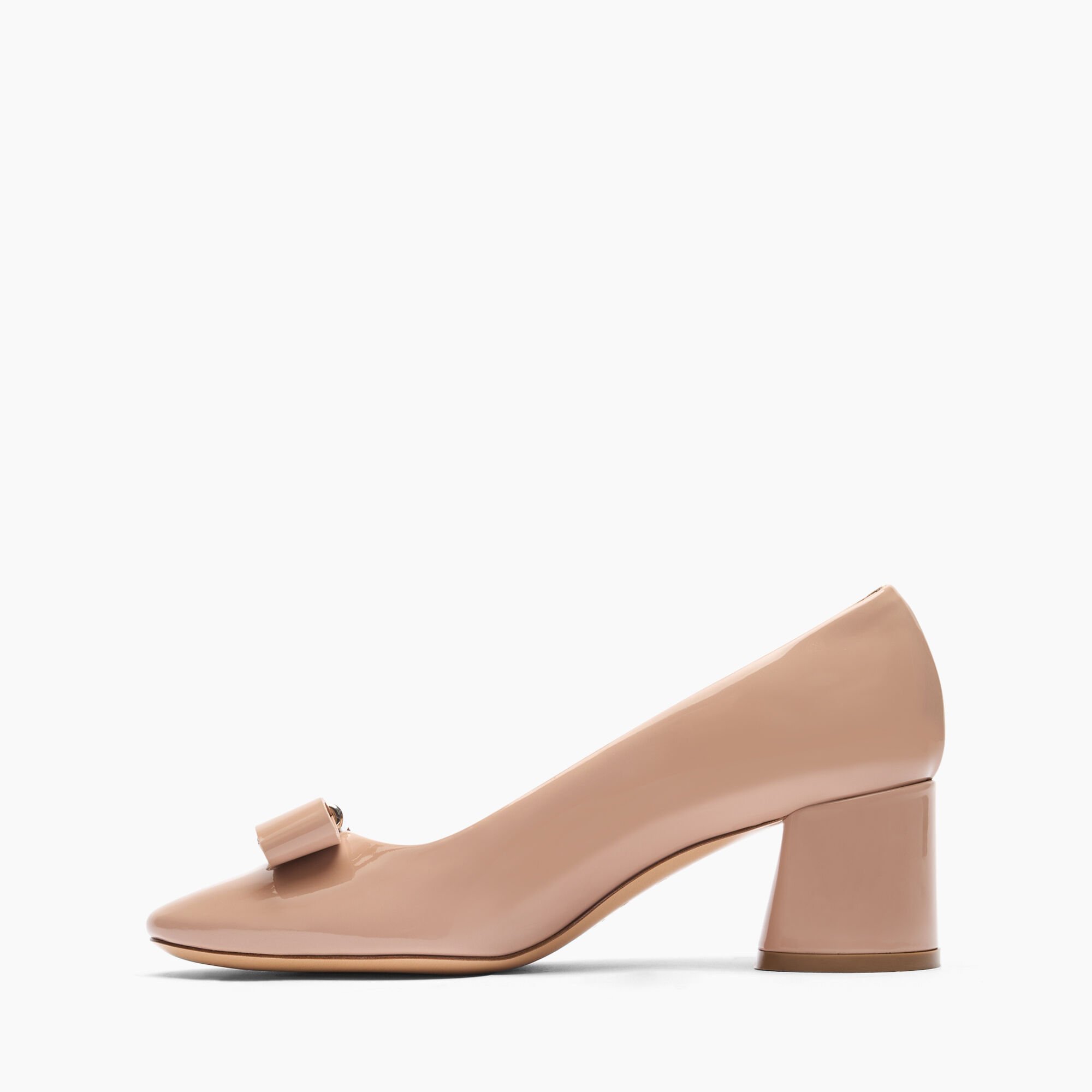 Casadei Cleo Patent Leather Pumps Sand 1F984Y0501C2623