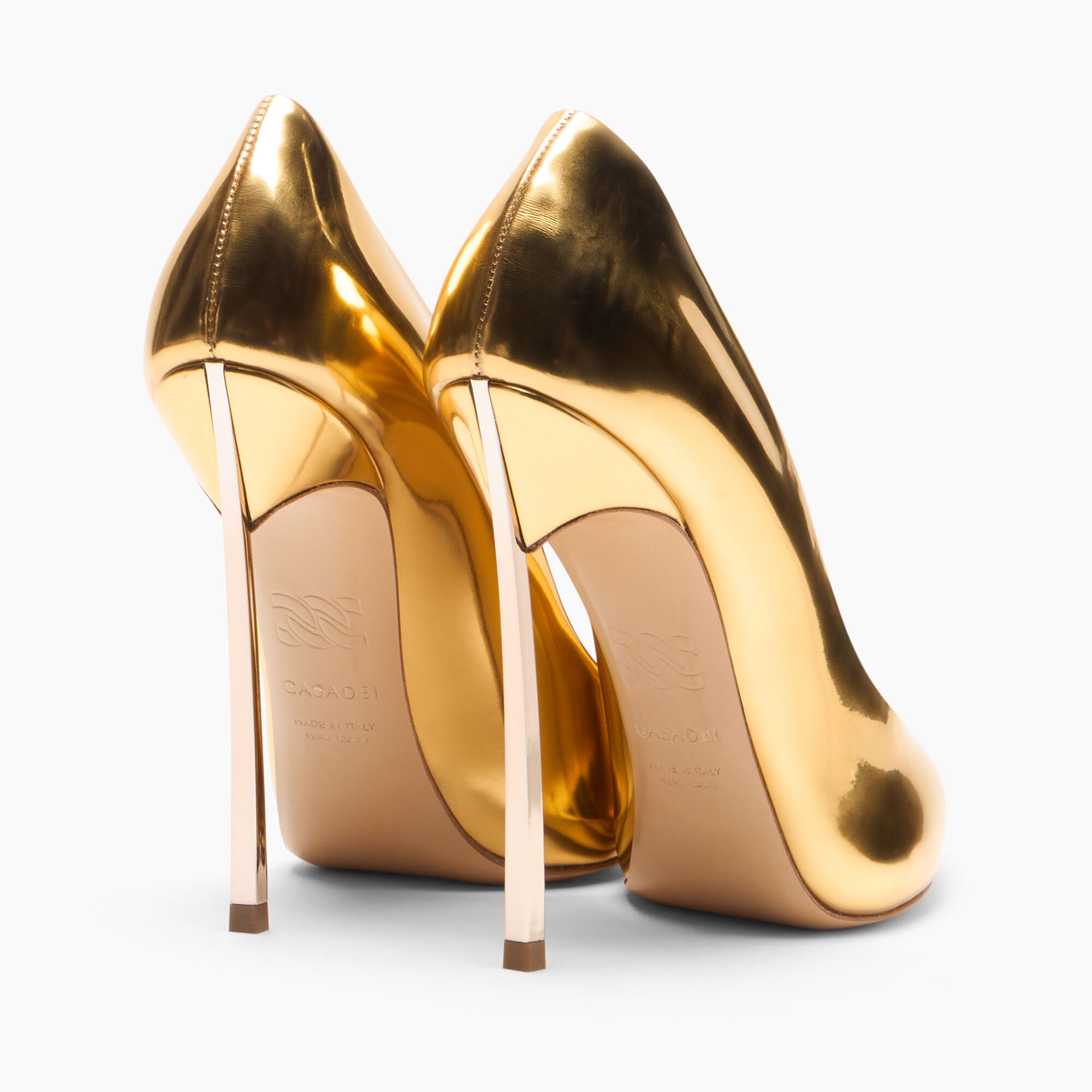 Blade Interstellar Pumps in Gold for Women | Casadei®