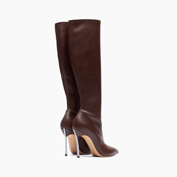 Casadei بوت بليد حليبي 1S330Y100MC2274 Casadei بوت بليد حليبي 1S330Y100MC2274