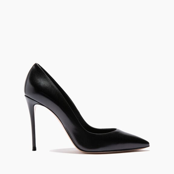 Casadei حذاء بكعب جوليا مينوركا أسود 1F911W1001MINOR Casadei حذاء بكعب جوليا مينوركا أسود 1F911W1001MINOR