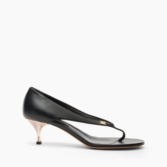 Casadei صندل شيك جوليا بكعب صغير أسود 1H079B0501C3029 Casadei صندل شيك جوليا بكعب صغير أسود 1H079B0501C3029