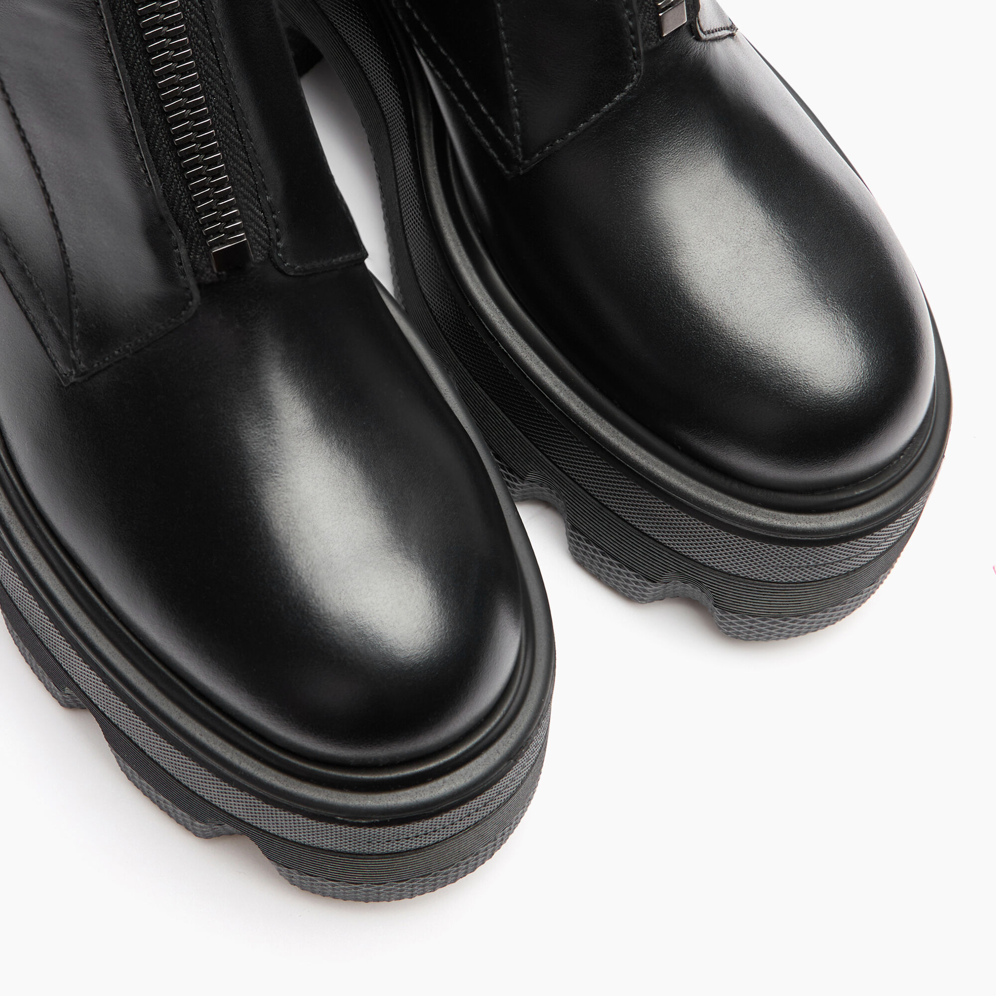  Maxxxi Zipped Leather Ankle Booots Black 2R500Y070NC1563