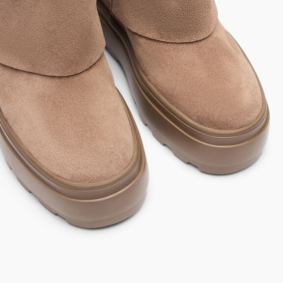 Casadei بوت دابل فيس للكاحل الرنة 2S336Y0801RENNA