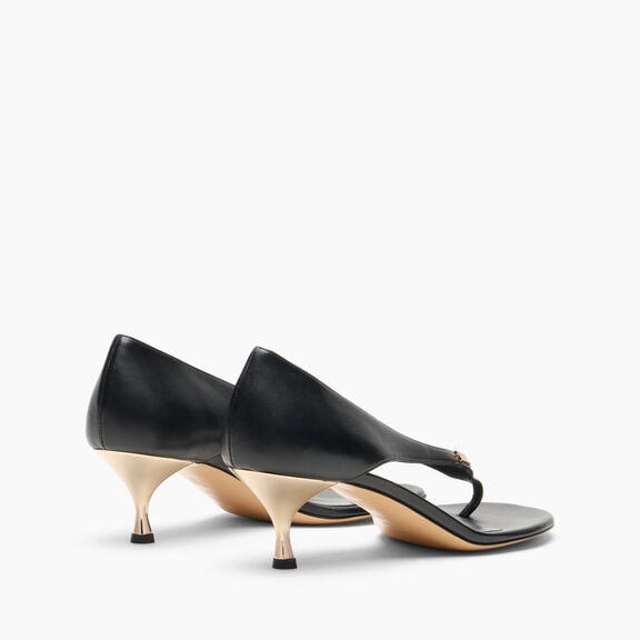 Casadei صندل شيك جوليا بكعب صغير أسود 1H079B0501C3029 Casadei صندل شيك جوليا بكعب صغير أسود 1H079B0501C3029