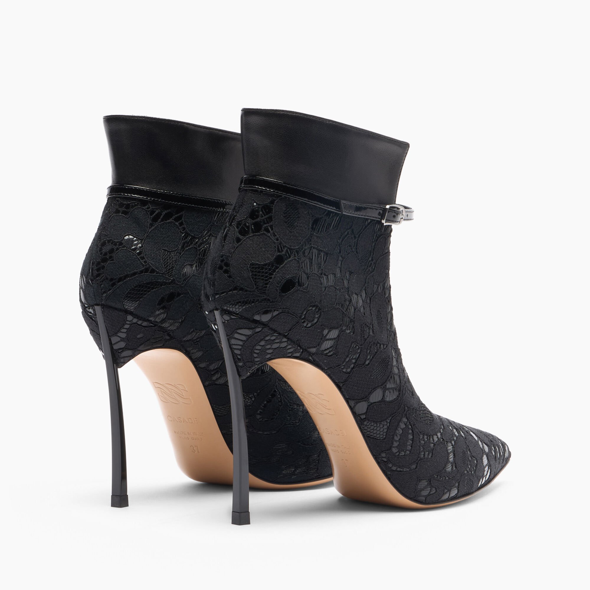 Casadei Liberty Blade Pumps Black 1H038A100MT0546