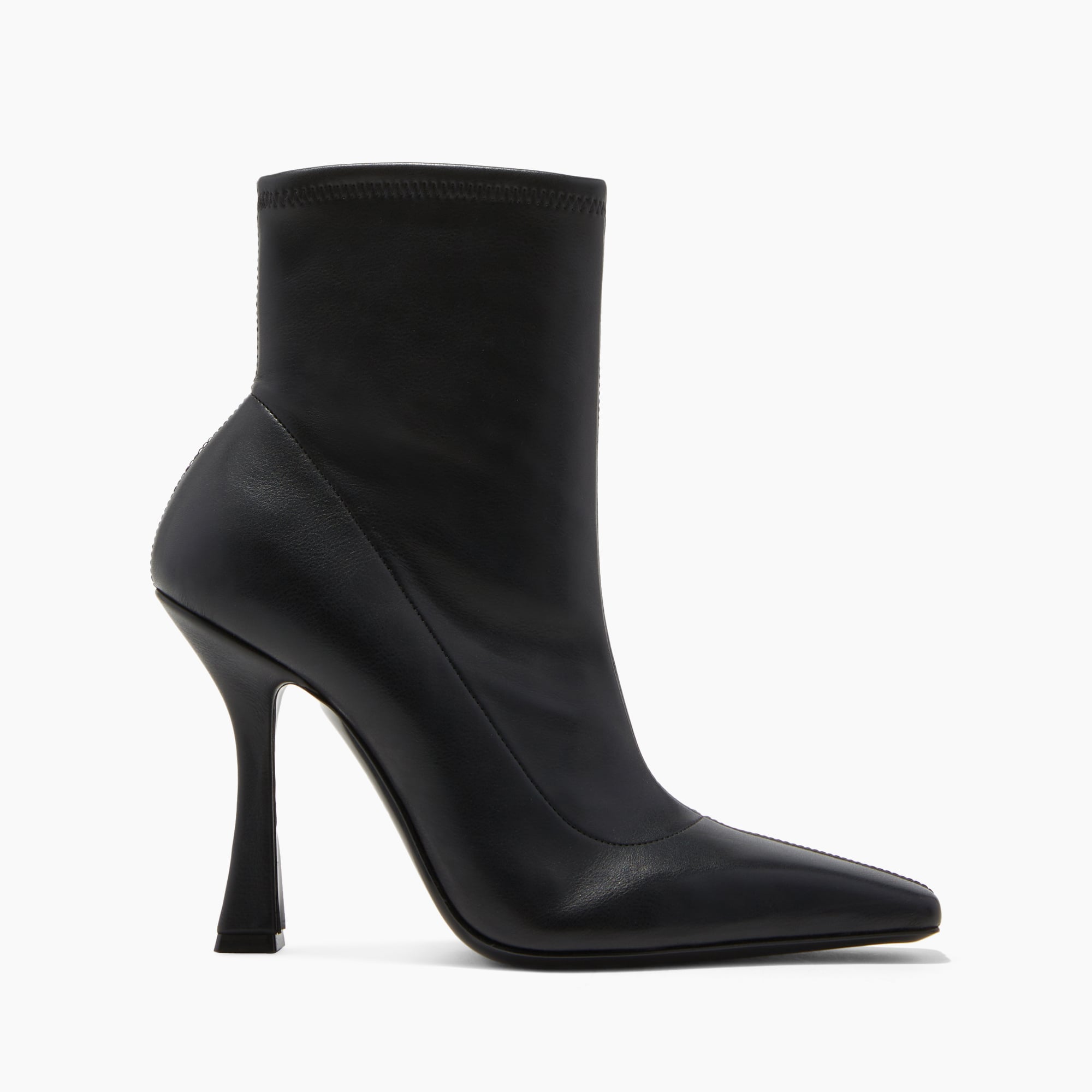 Geraldine in Black for Women | Casadei®